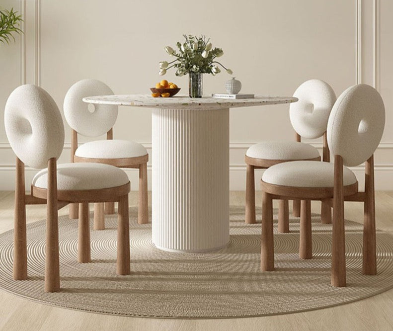 Dialis Dining Table