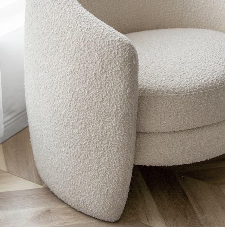 Aurelia Chair