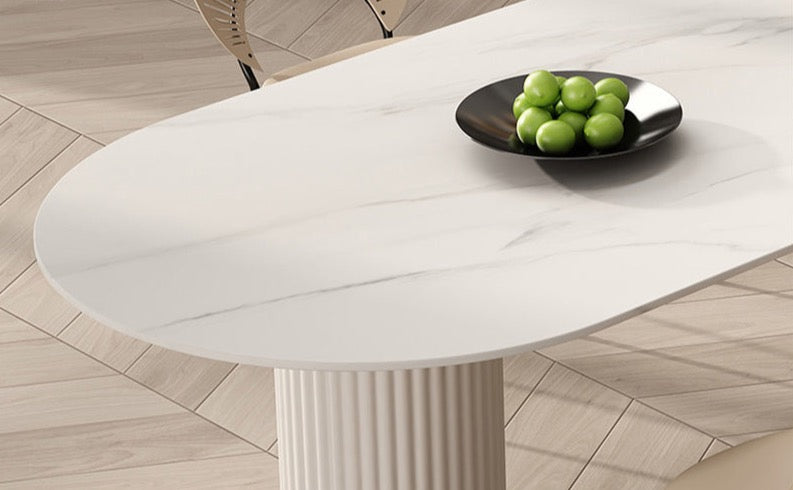 Lacuna Table