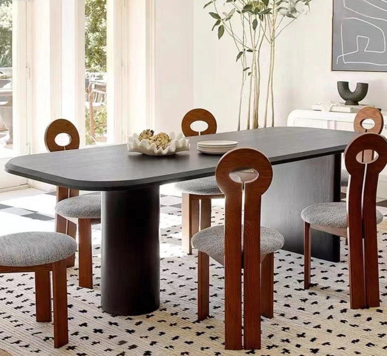 Musca Dining Table